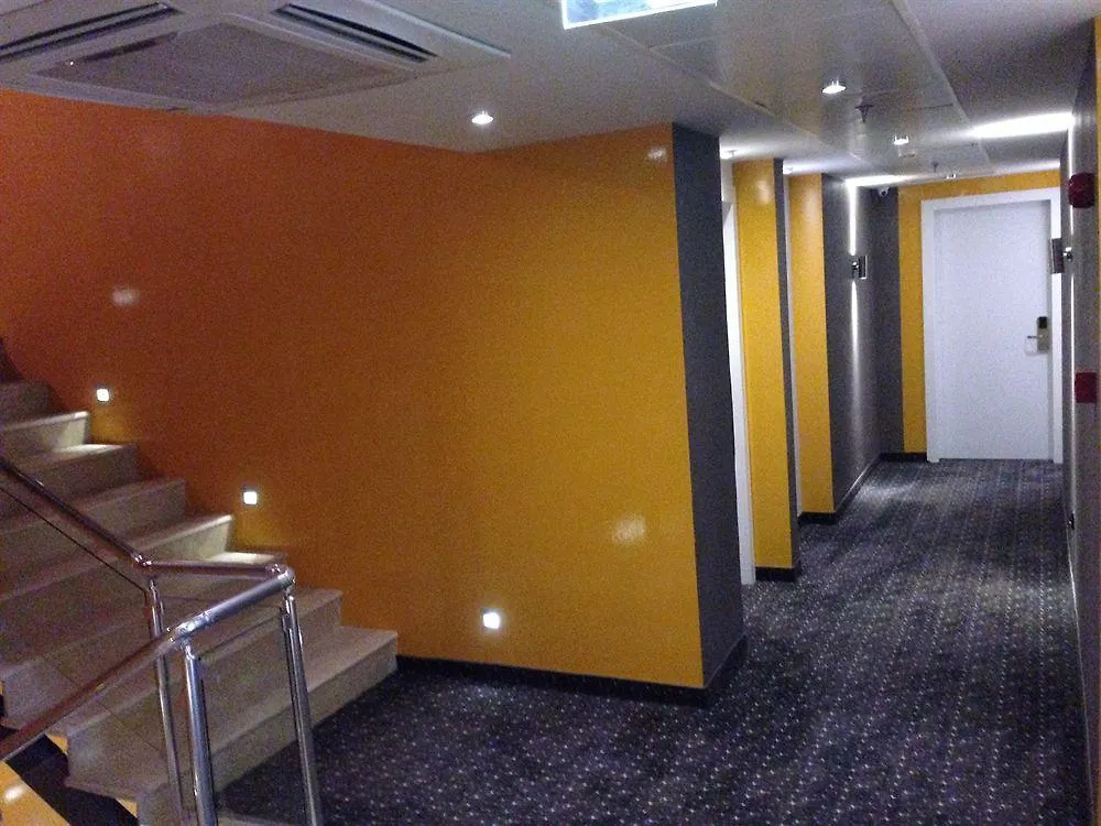 Tempo Fair Suites İstanbul Otel